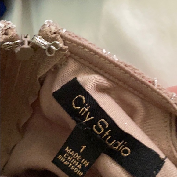 gold and white  formal dress - Picture 4 of 4